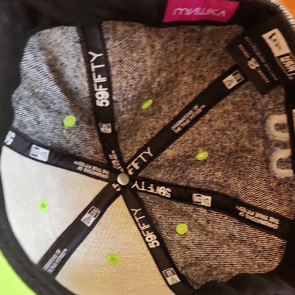 New Era Gray Cap Green Details Size 7 3/8 - Picture 9 of 10